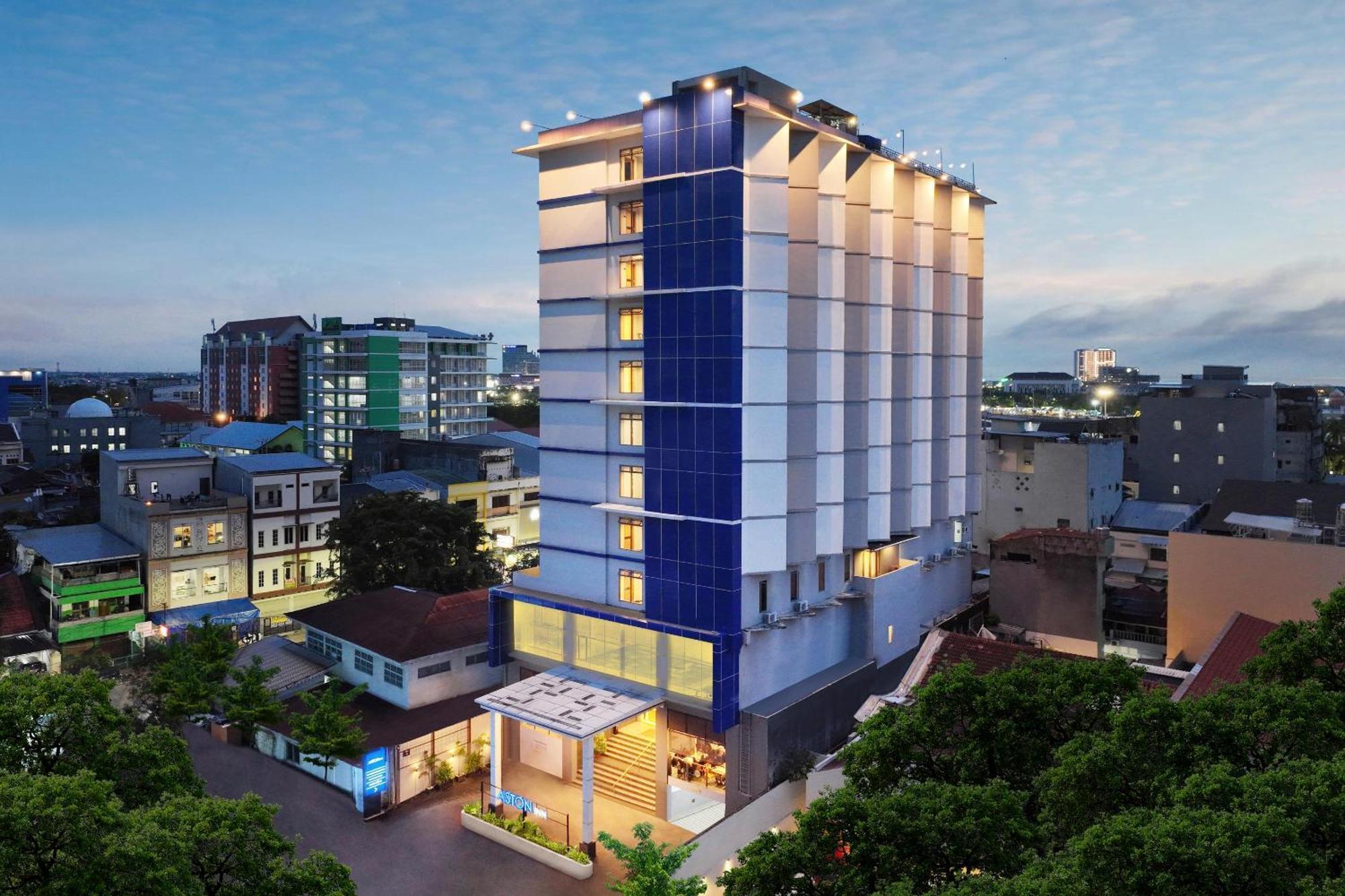 Aston Inn Pantai Losari Makasar Exteriér fotografie