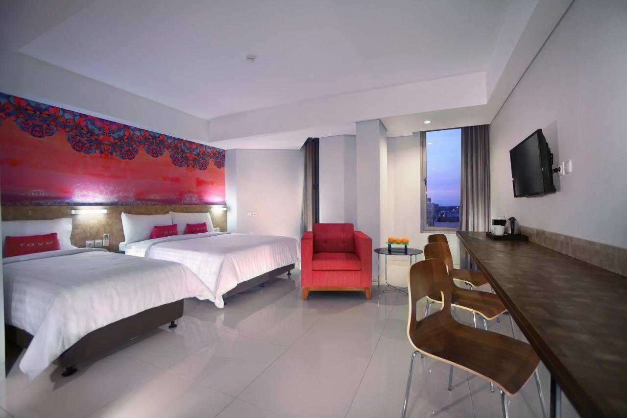 Aston Inn Pantai Losari Makasar Exteriér fotografie